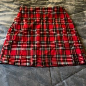 Only worn once Brandy Melville red plaid skirt